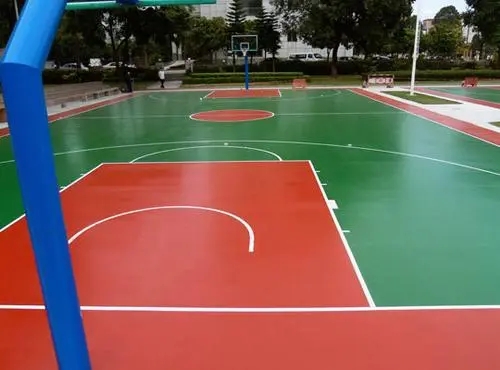 阳江球场地面翻新,裂缝修重要性